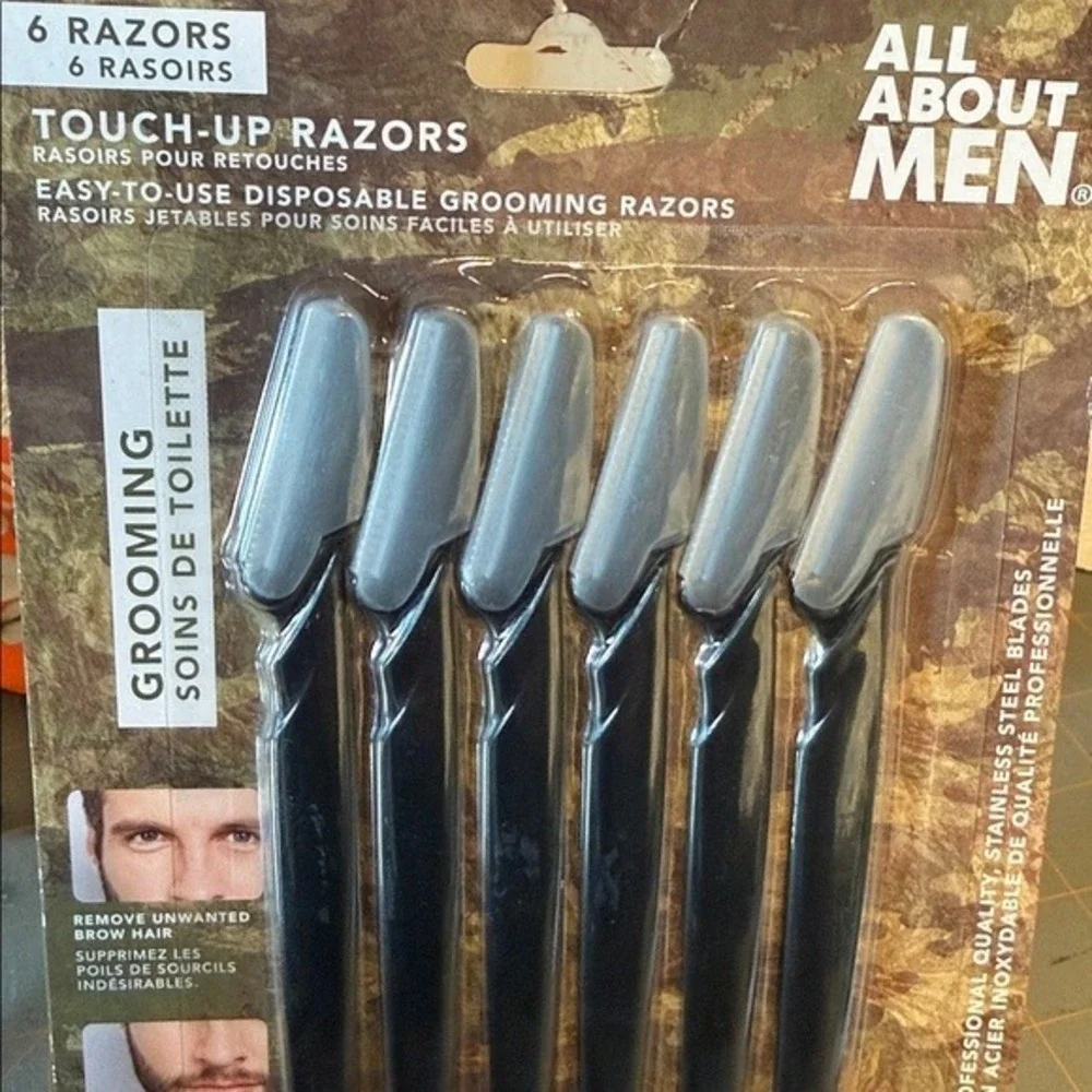 All About Men Touch-Up Razors Men Black Grooming Disposable 6 Count Pack‎